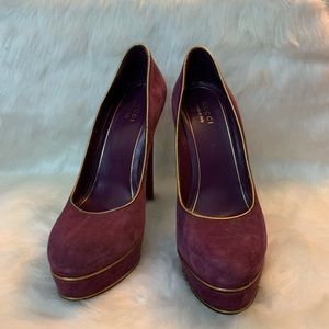 Gucci suede high heel platform pumps.
